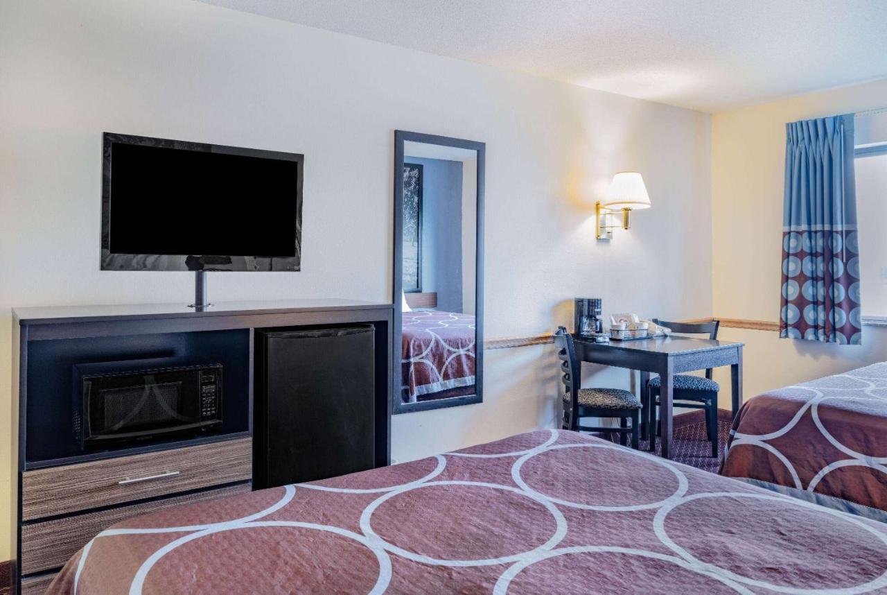 Super 8 By Wyndham 2*